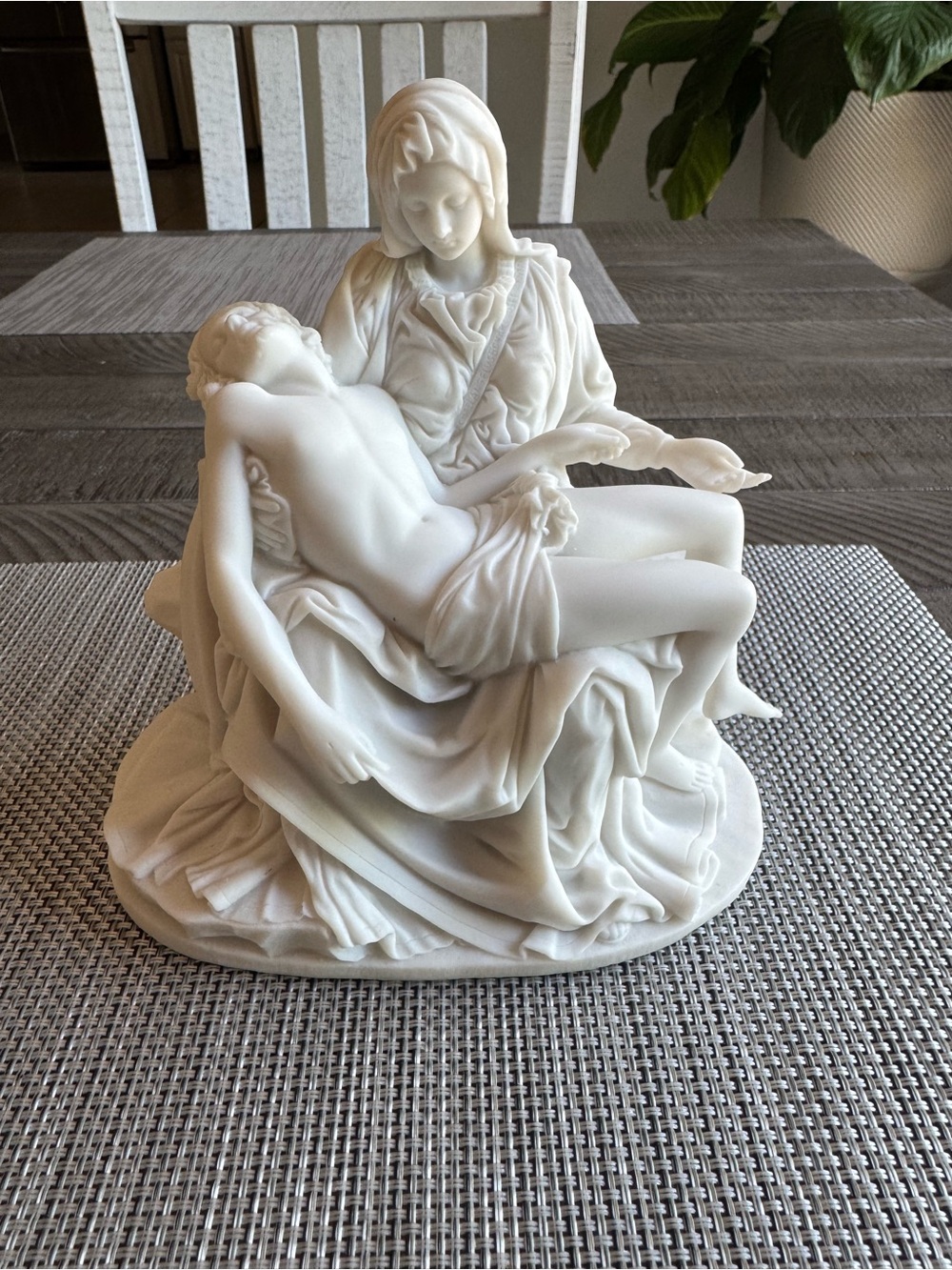 White Marble-Effect Pietà Sculpture Figurine by